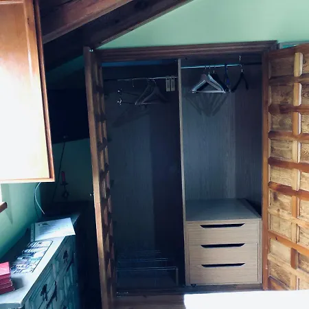 Pension Trescasas 3*