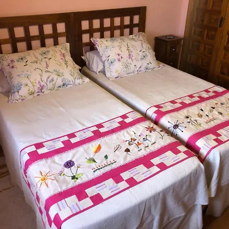 Pension Trescasas Guest house