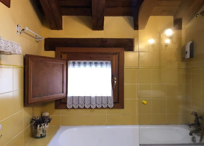 Pension Trescasas 3* Trescasas